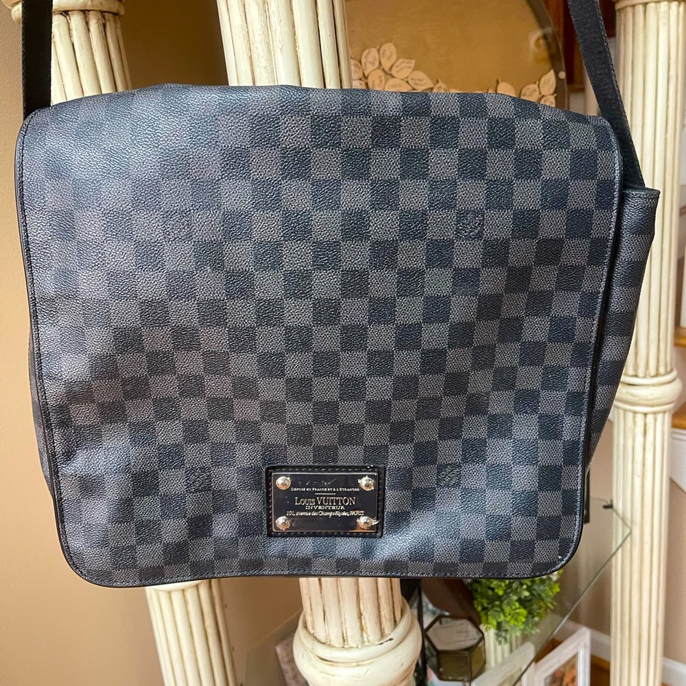 Louis Vuitton Checker Laptop Bag